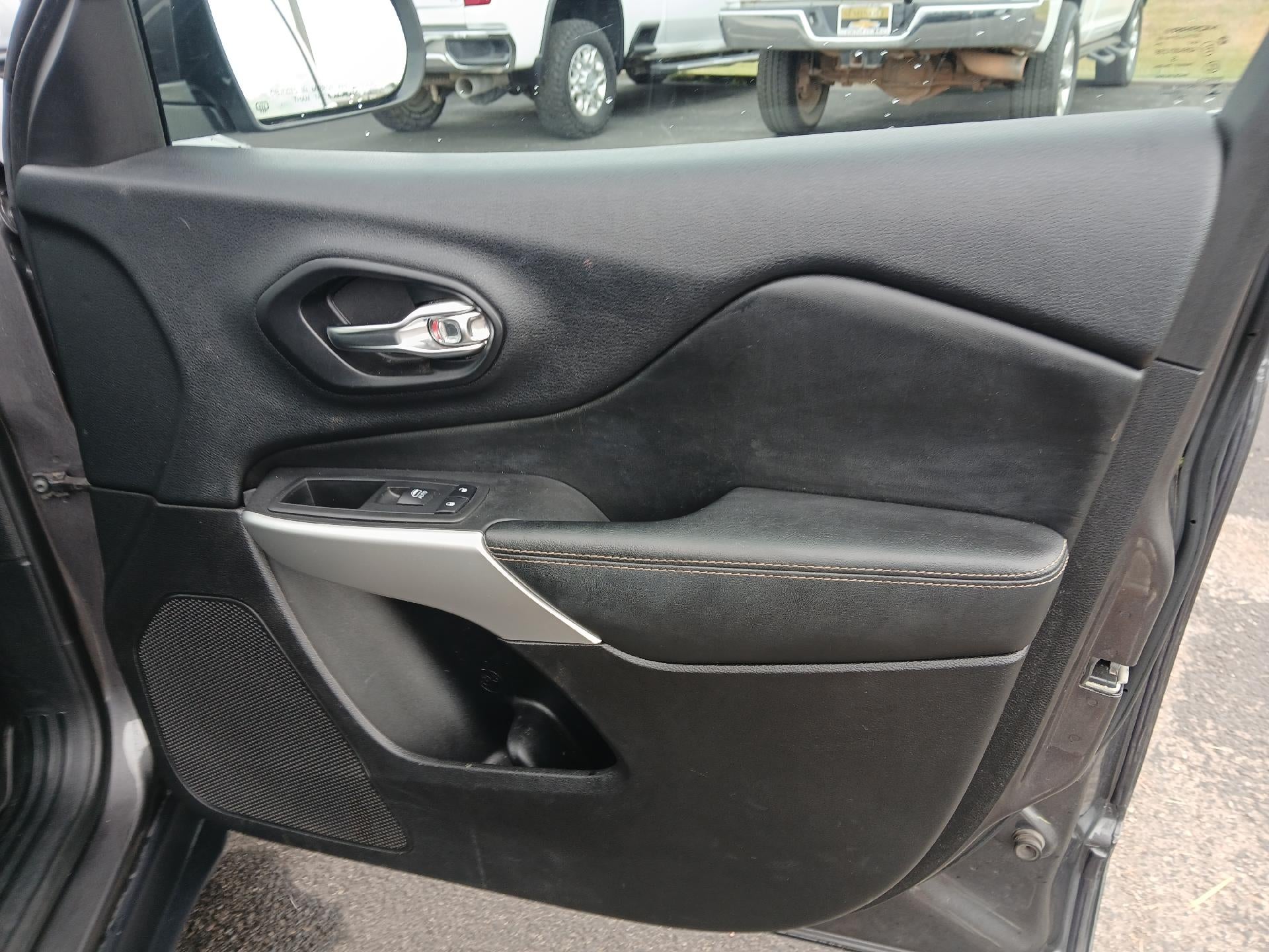 2018 Jeep Cherokee Latitude Plus