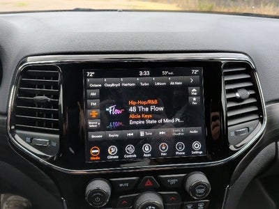 2019 Jeep Grand Cherokee Upland