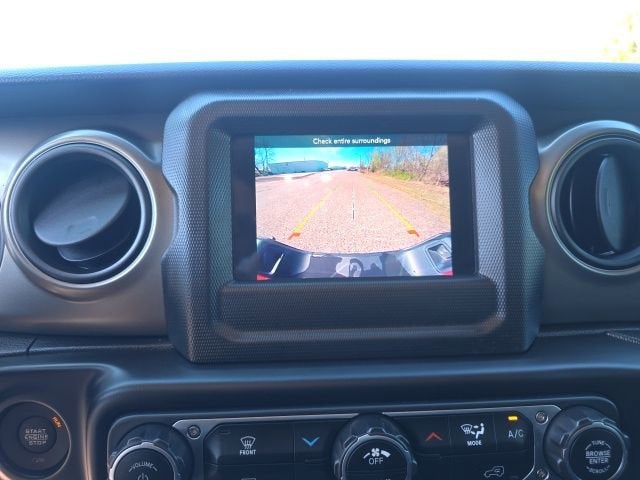 2023 Jeep Gladiator Sport