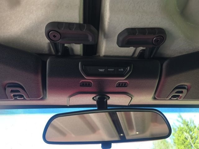 2023 Jeep Gladiator Sport - Photo 17