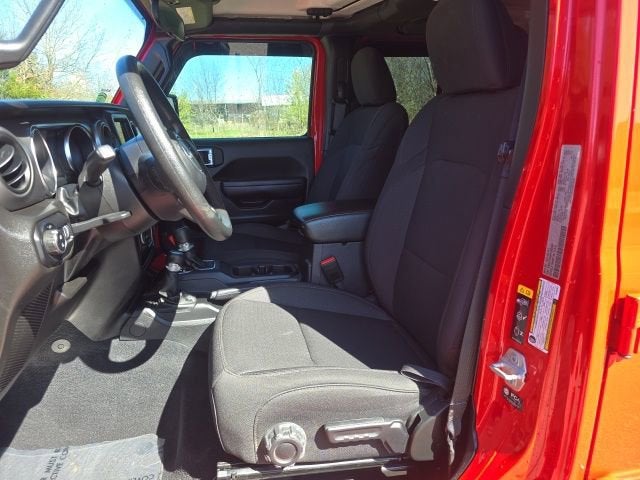 2023 Jeep Gladiator Sport