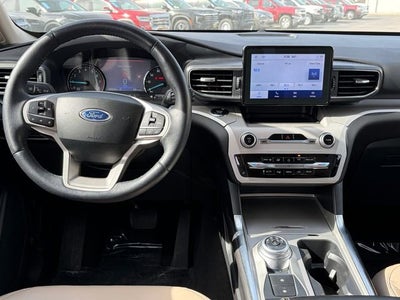 2024 Ford Explorer XLT