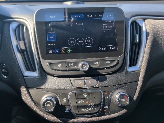 2023 Chevrolet Malibu LS