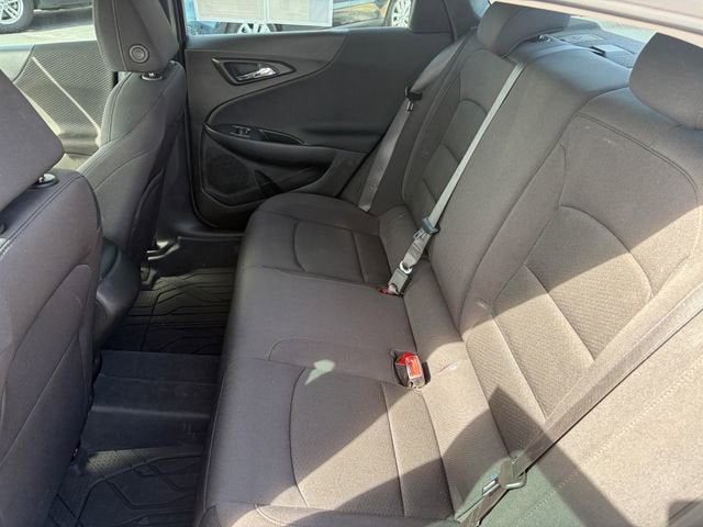 2023 Chevrolet Malibu LS