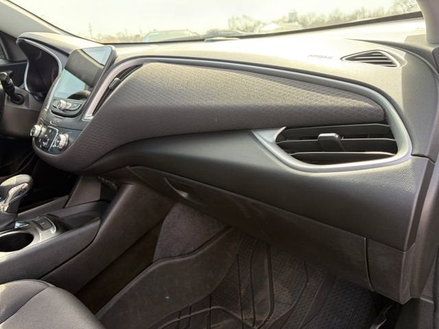 2023 Chevrolet Malibu LS