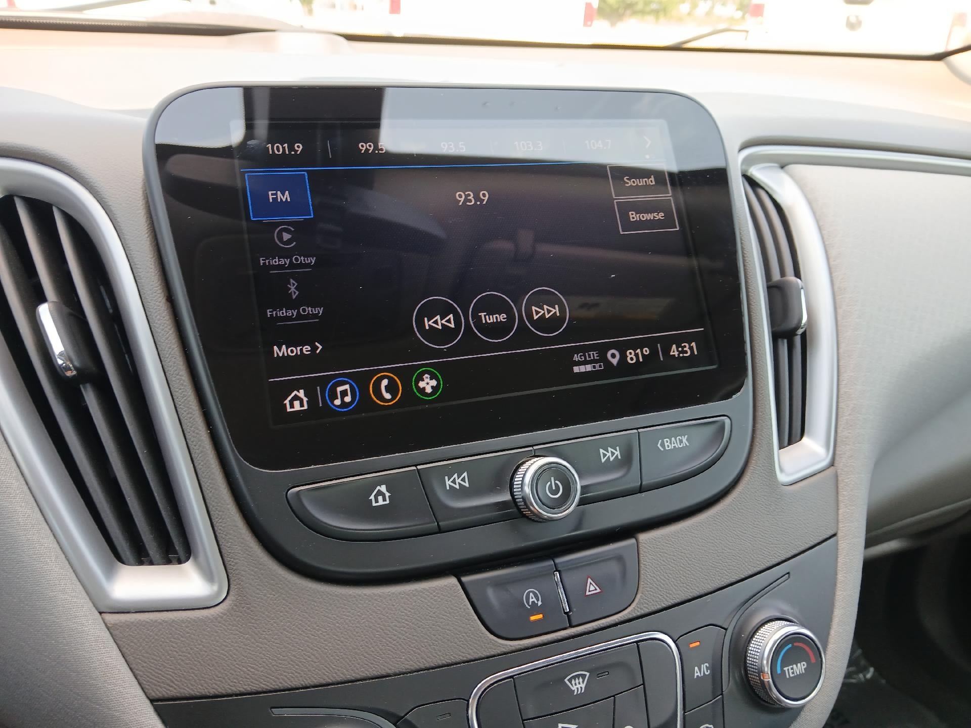 2021 Chevrolet Malibu LS
