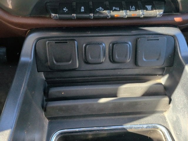 2016 Chevrolet Silverado 3500 HD High Country