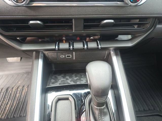 2024 Chevrolet Colorado WT