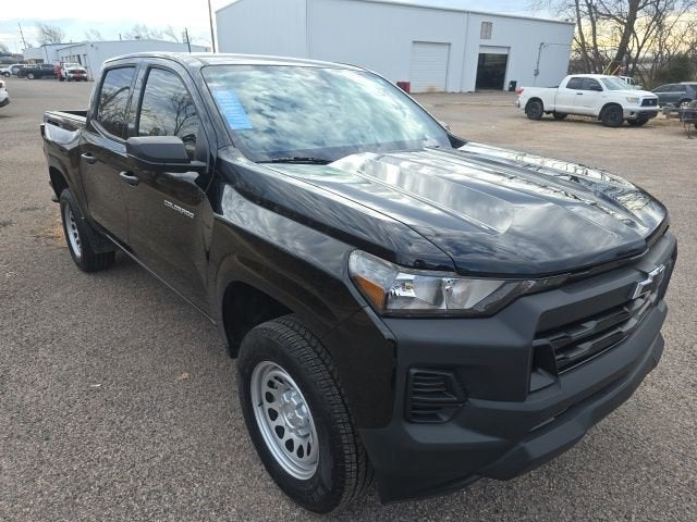 2024 Chevrolet Colorado WT