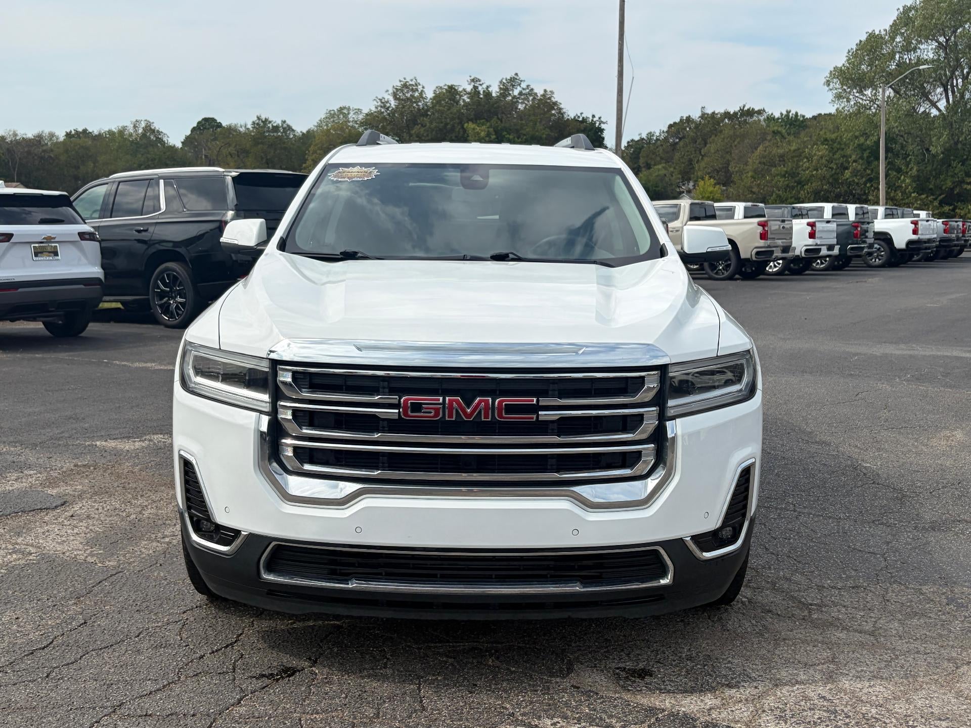 2023 GMC Acadia SLT