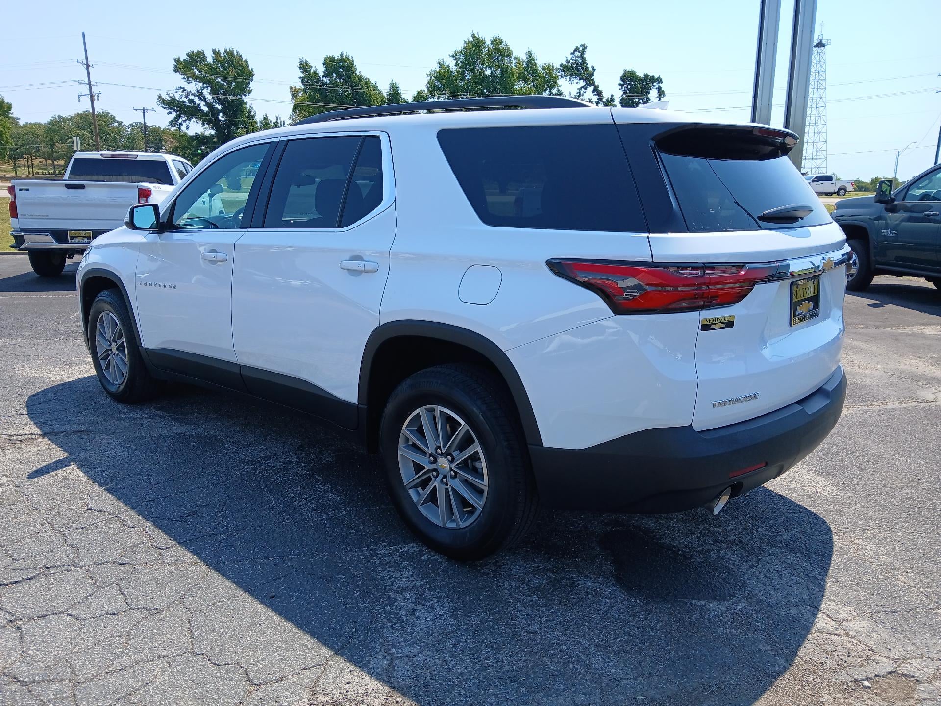2023 Chevrolet Traverse LT Leather
