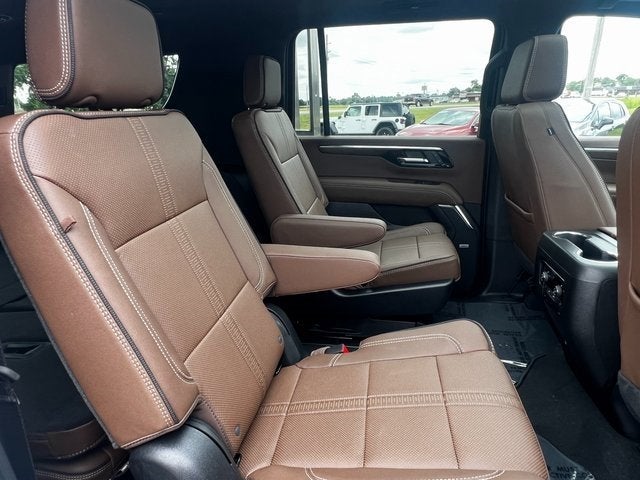 2025 Chevrolet Suburban High Country