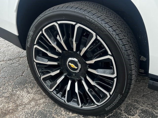 2025 Chevrolet Suburban High Country