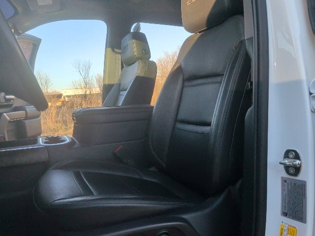 2022 GMC Sierra 3500 HD Denali