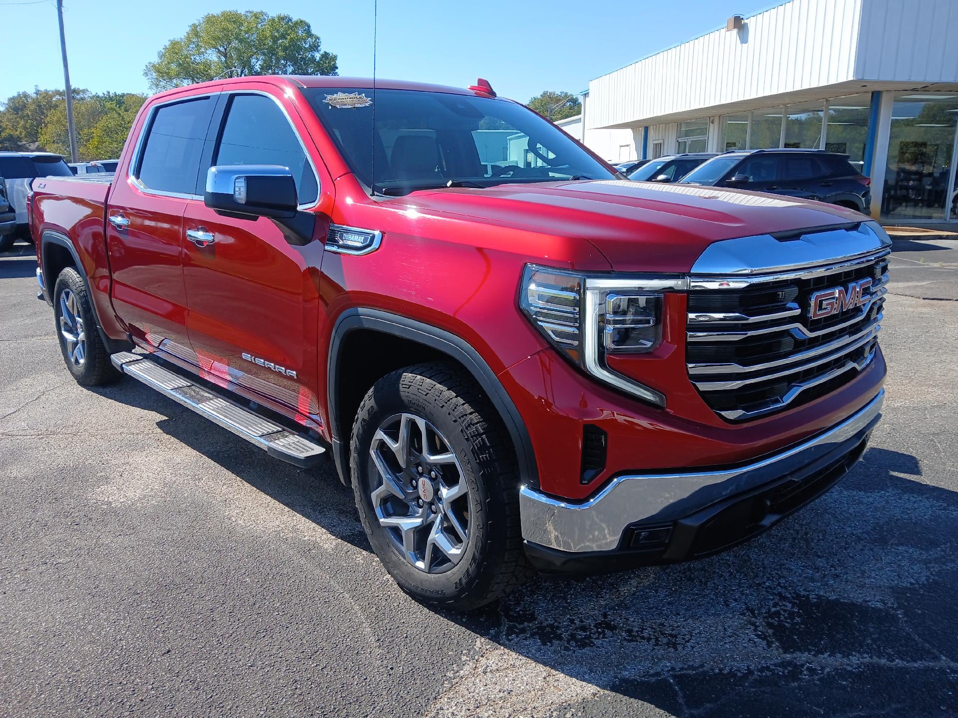 2024 GMC Sierra 1500 SLT