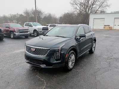 2024 Cadillac XT4 Premium Luxury