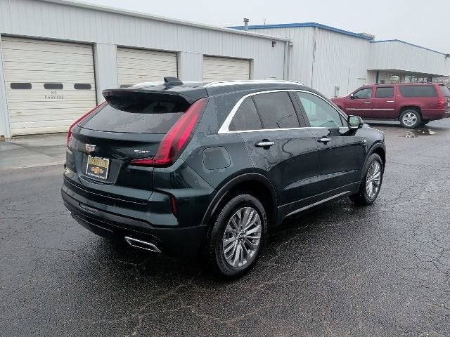 2024 Cadillac XT4 Premium Luxury