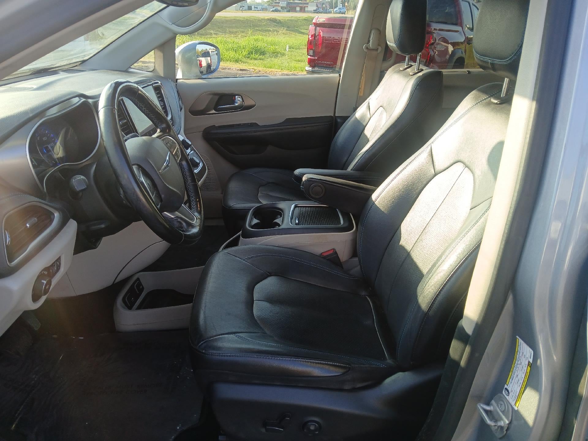 2021 Chrysler Pacifica Touring L
