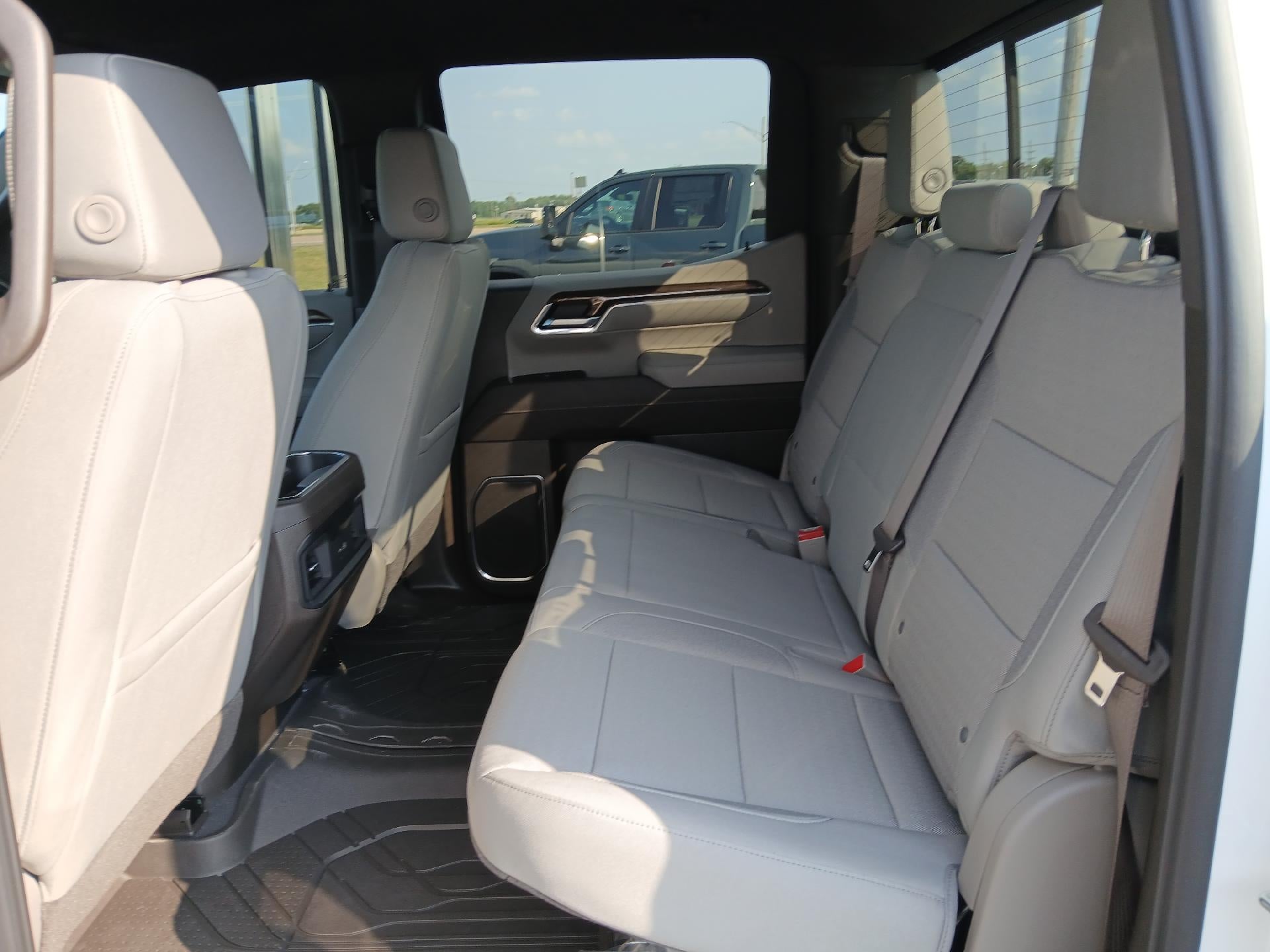 2026 Chevrolet Silverado 1500 LT - Photo 17