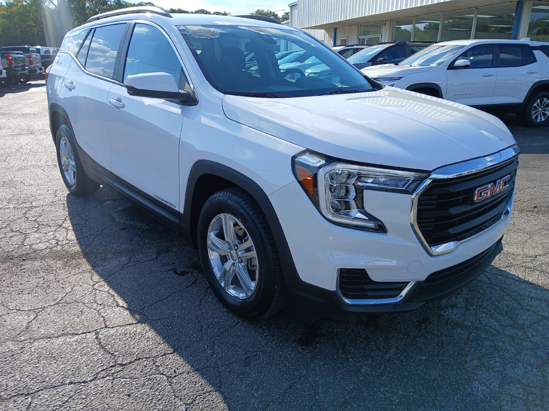 2024 GMC Terrain SLE