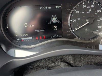 2024 Nissan Kicks SR