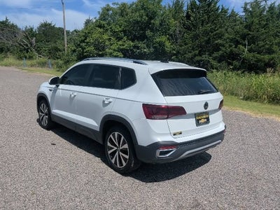 2023 Volkswagen Taos SE