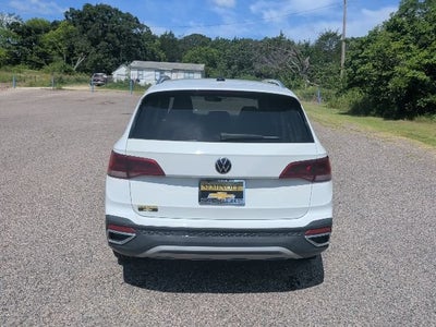 2023 Volkswagen Taos SE