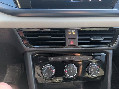 2023 Volkswagen Taos SE