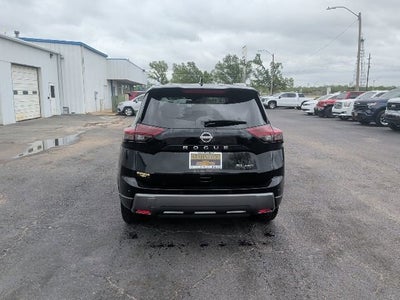 2024 Nissan Rogue SL