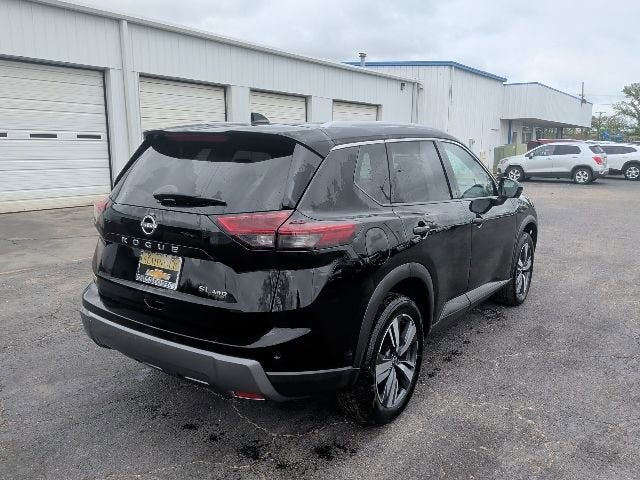 2024 Nissan Rogue SL