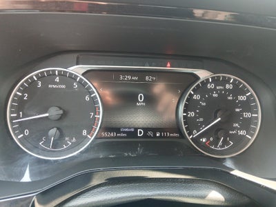 2025 Nissan Pathfinder SV