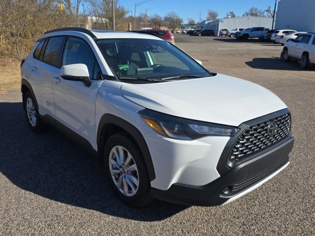2022 Toyota Corolla Cross LE