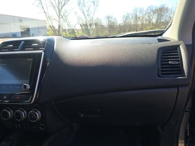 2024 Mitsubishi Outlander Sport S