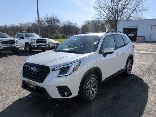 2024 Subaru Forester Premium